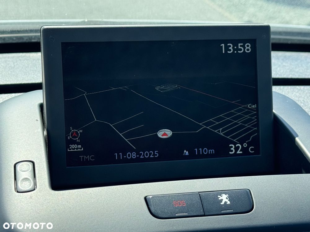 Peugeot 3008 Hybrid4 - 24