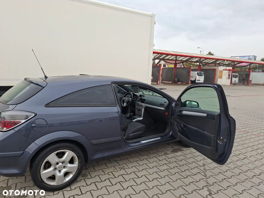 Opel Astra 2.0 T Sport - 3