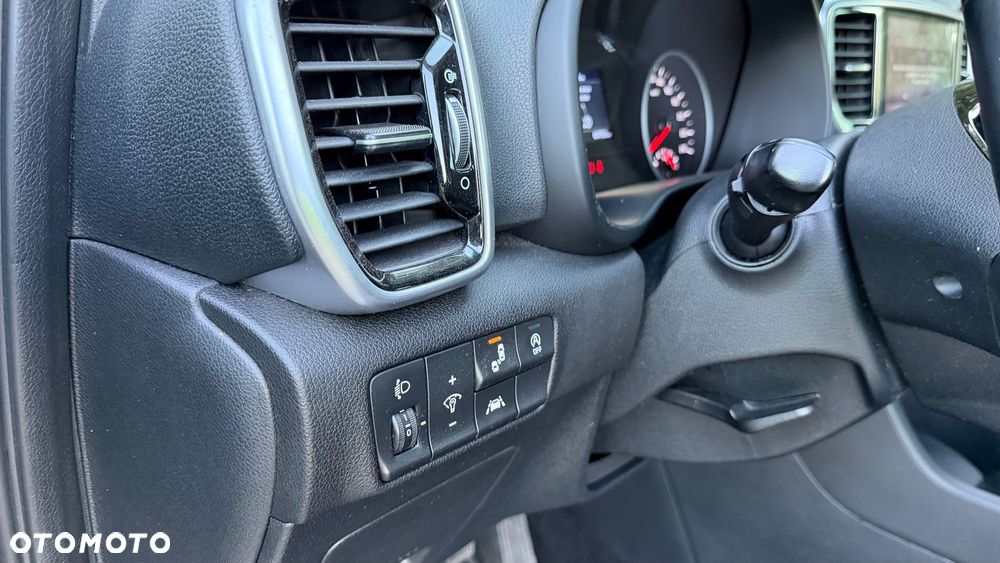 Kia Sportage 1.6 GDI Black Edition 2WD - 17