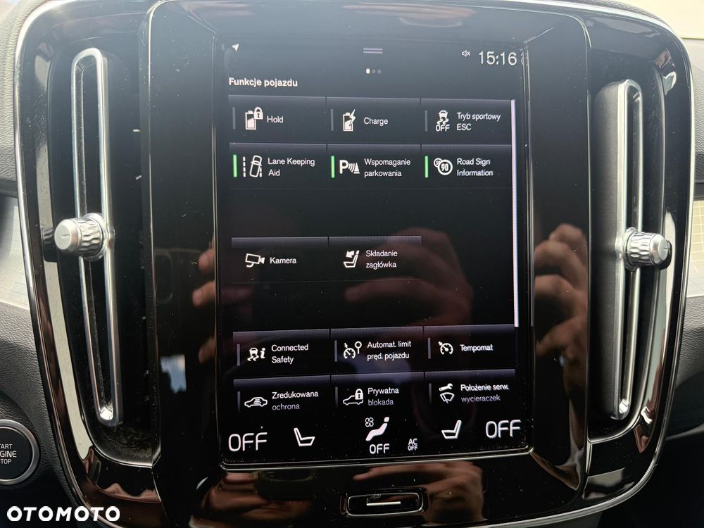 Volvo XC 40 T5 Plug-In Hybrid Plus Dark - 25