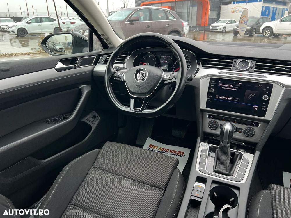 Volkswagen Passat 2.0 TDI DSG Comfortline - 10