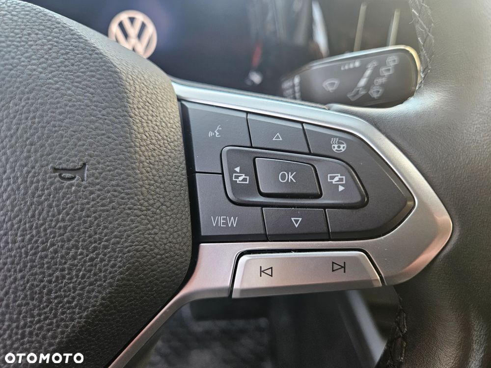 Volkswagen Golf VIII 1.5 TSI EVO Style - 13