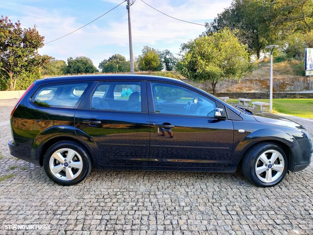 Ford Focus SW 1.6 TDCi Titanium - 3