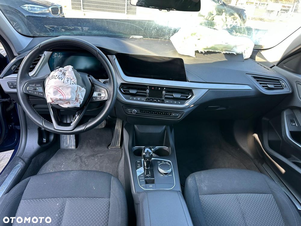 BMW Seria 1 118i - 8