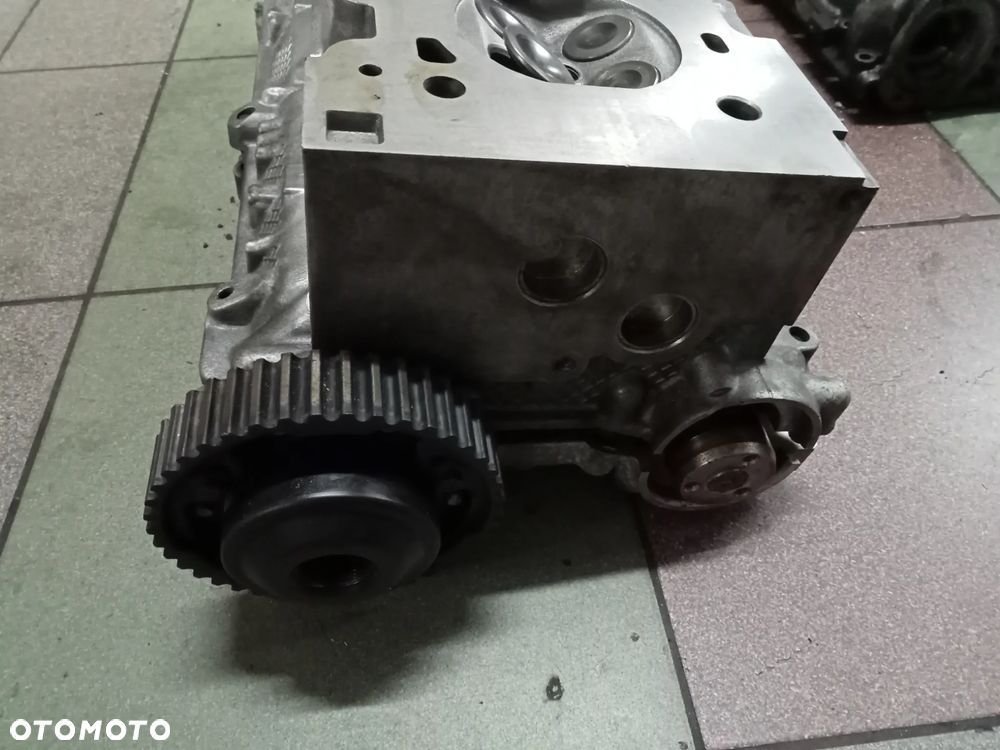 głowica volvo 2.4 b 1001837 po regeneracji - 2