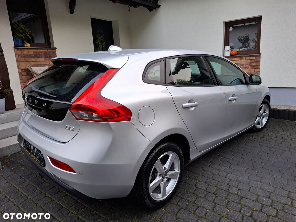 Volvo V40 D2 Kinetic - 6