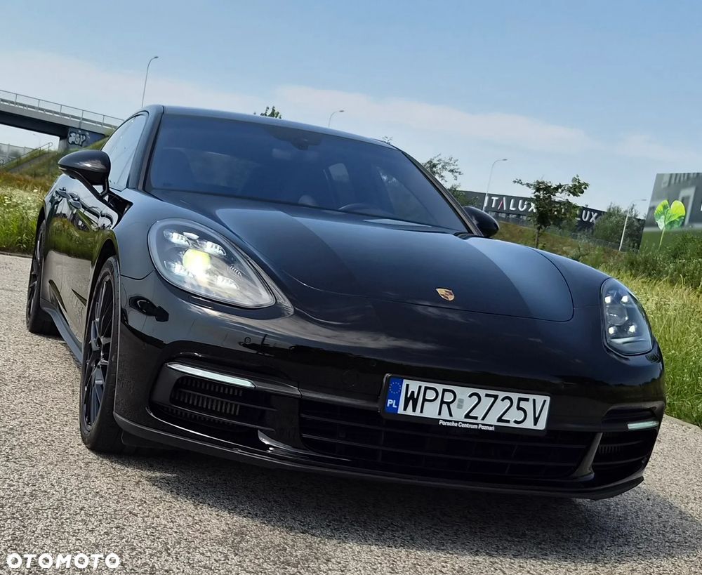 Porsche Panamera 4 - 7