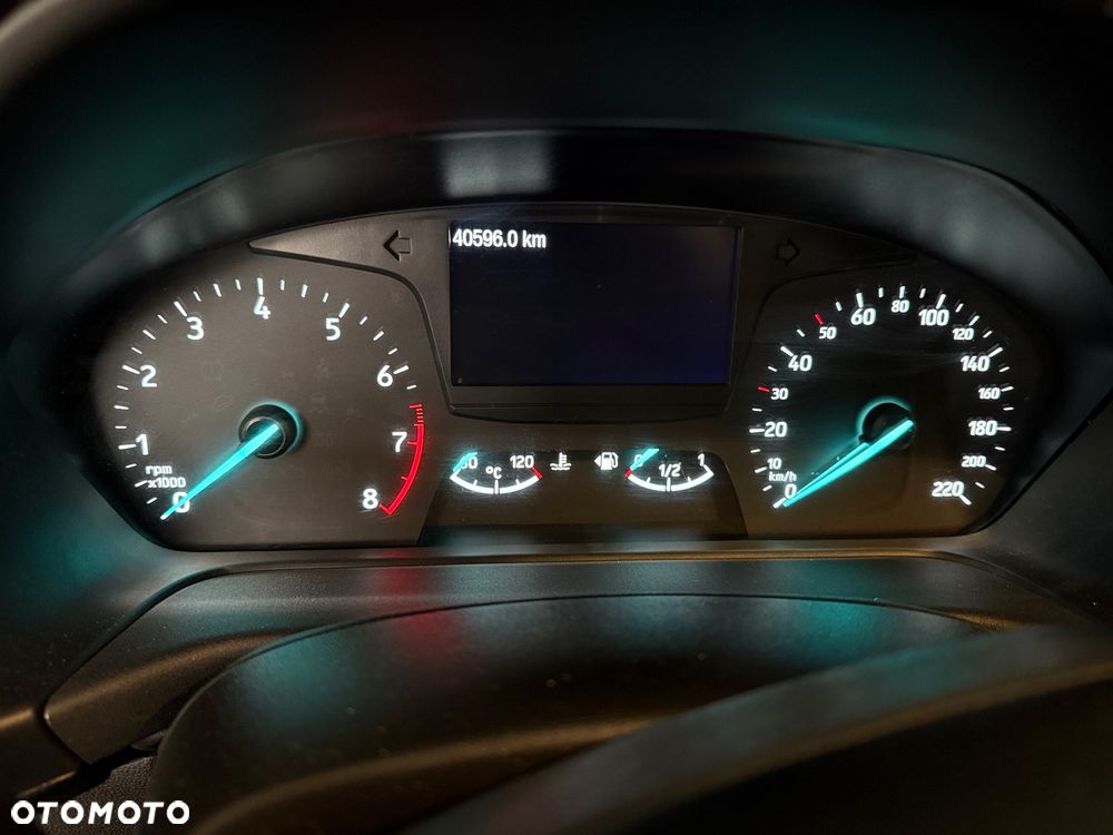 Ford Fiesta 1.0 EcoBoost Titanium ASS - 9