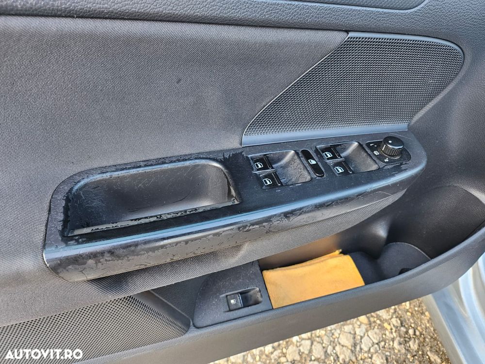 Volkswagen Golf 1.4 - 14