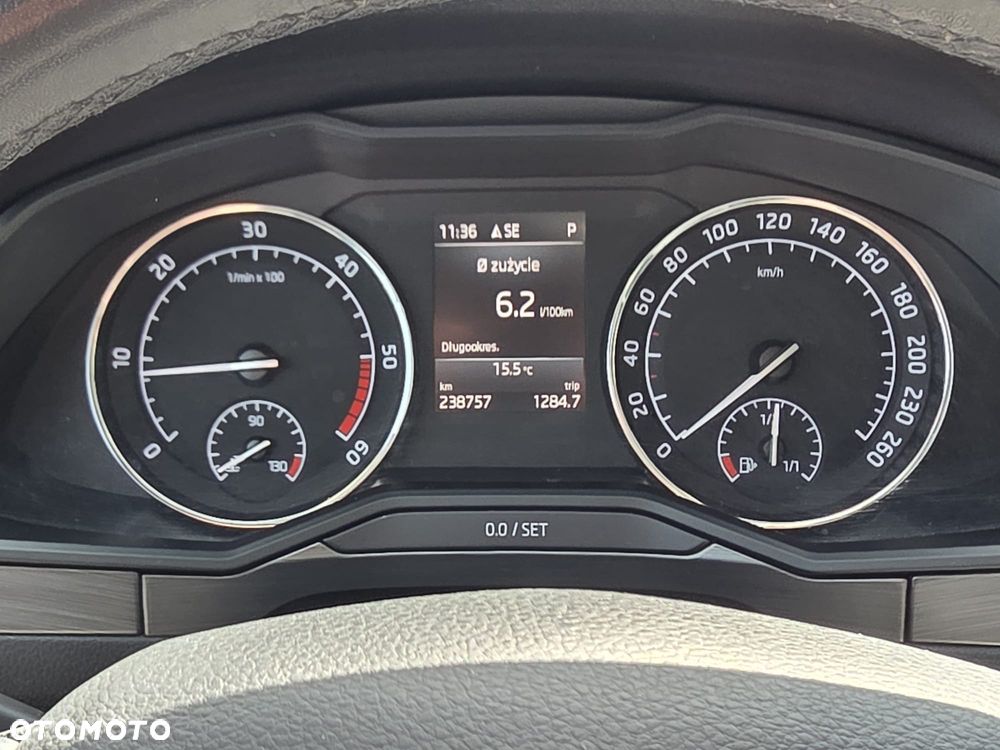 Skoda Superb 2.0 TDI 4x4 Style DSG - 7