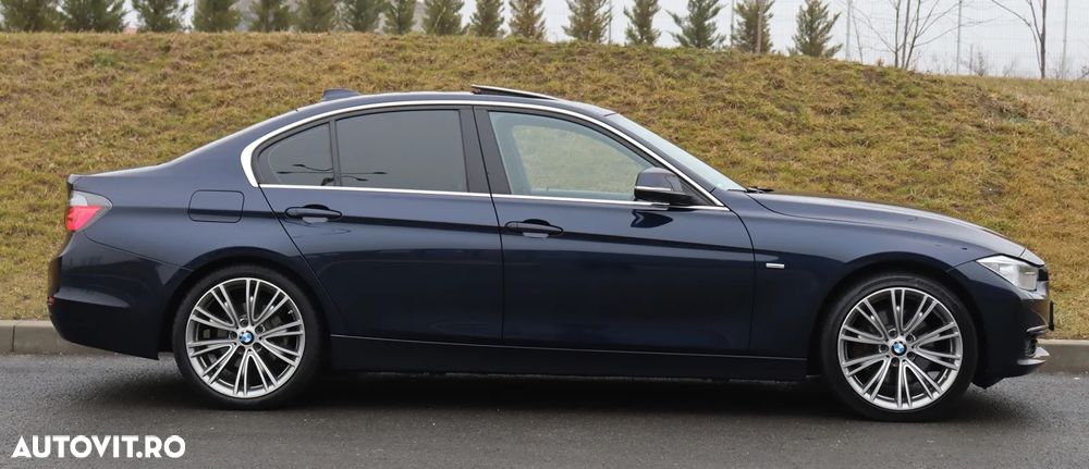 BMW Seria 3 328i Aut. Luxury Line - 6