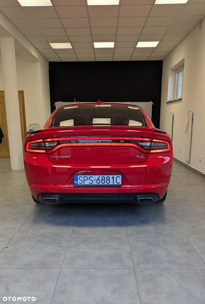 Dodge Charger - 3
