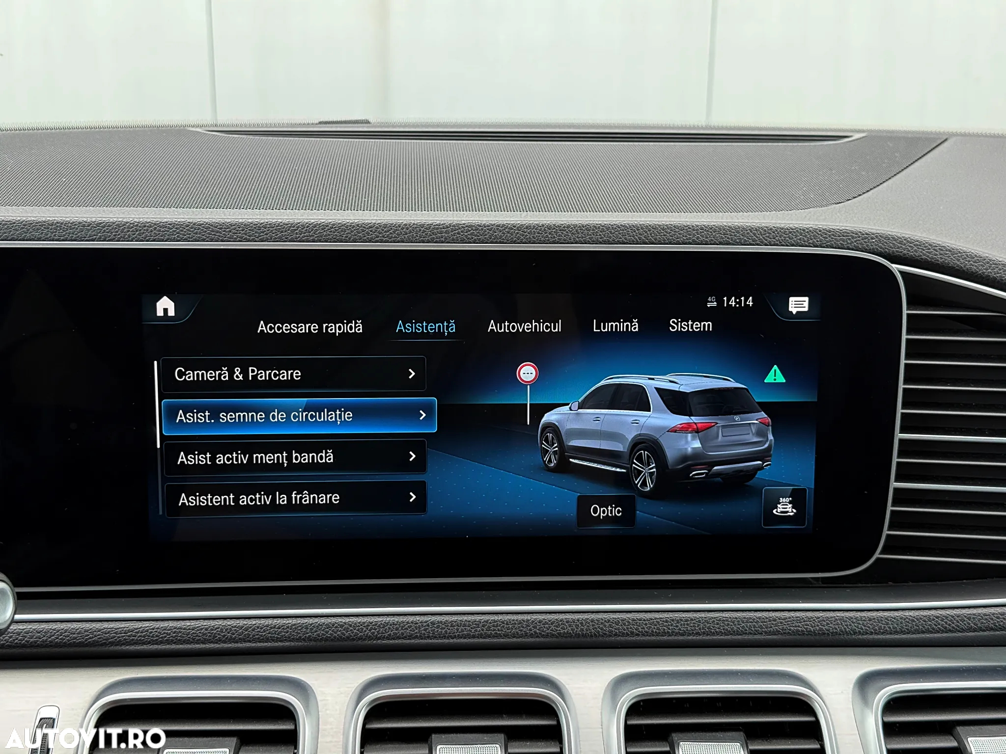 Mercedes-Benz GLE 300 d 4Matic 9G-TRONIC AMG Line - 35