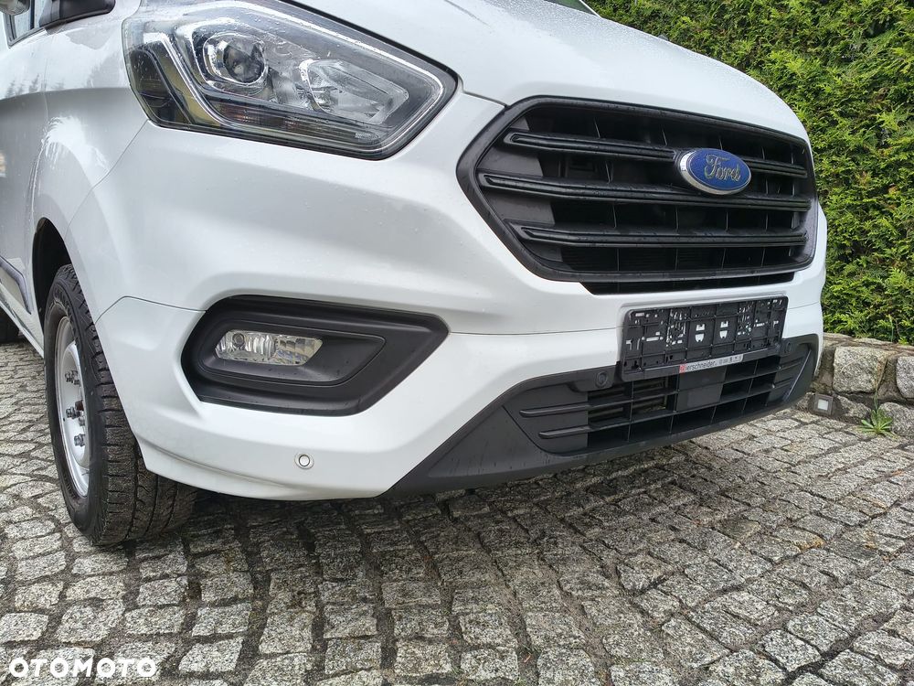 Ford Transit Custom - 22