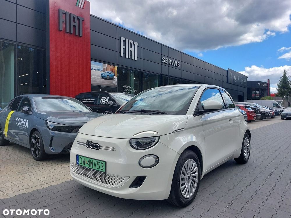 Fiat 500e - 1
