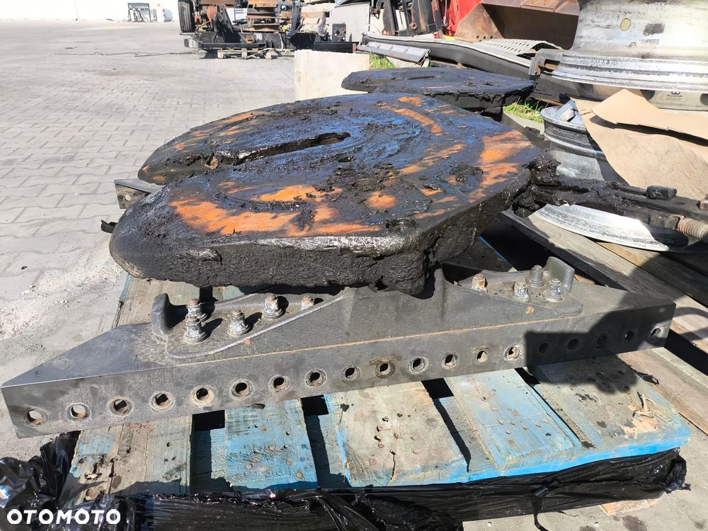 Volvo fh Siodło Jost / 200mm - 1