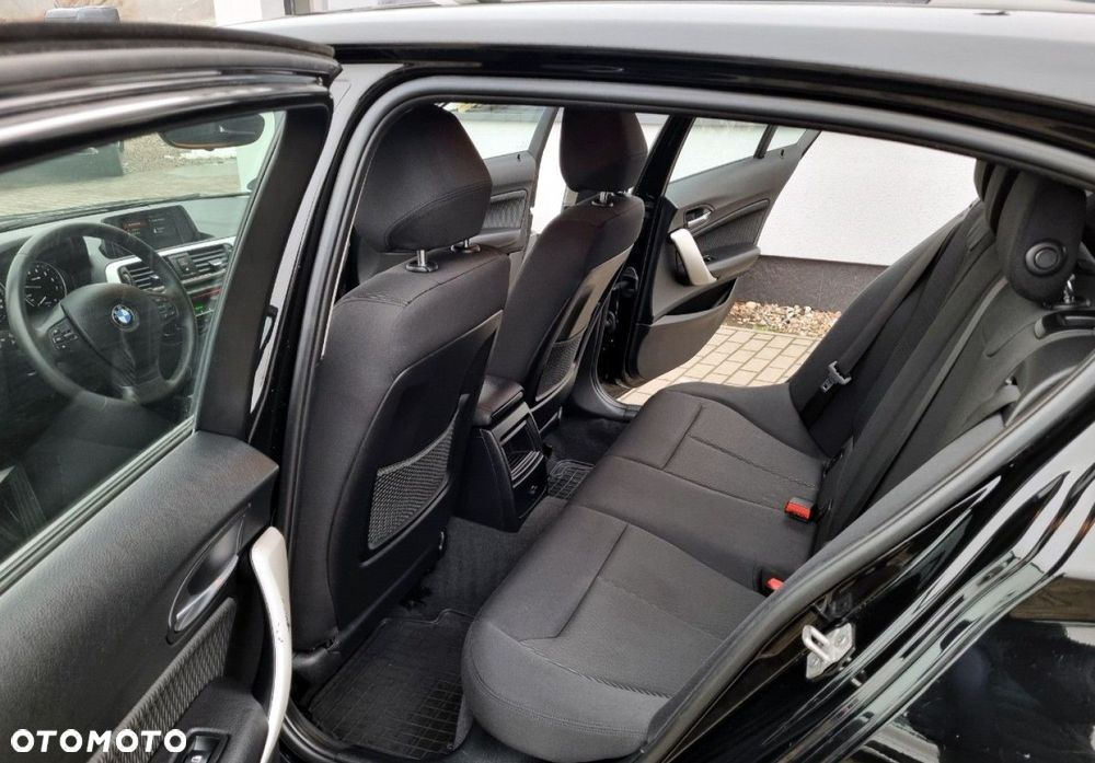 BMW Seria 1 - 20