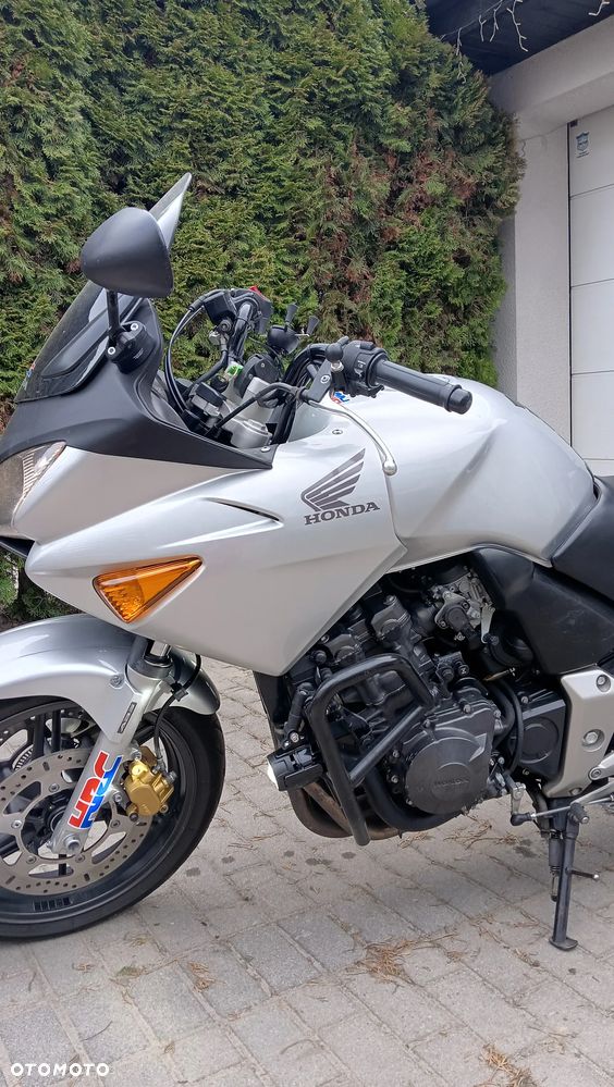 Honda CBF - 2