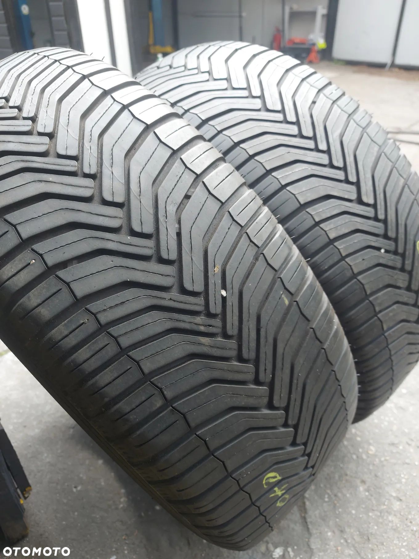 215/55 R17 MICHELIN 5,5mm. Poznań_Montaż - 1