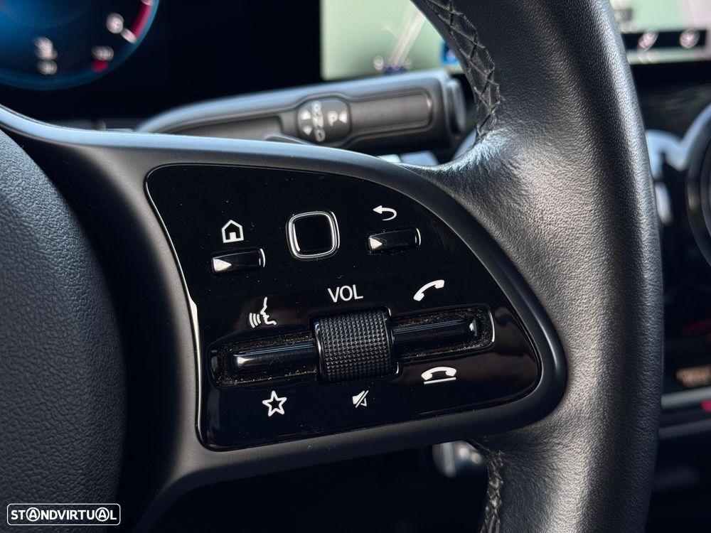 Mercedes-Benz GLB 180 d 8G-DCT Progressive - 20