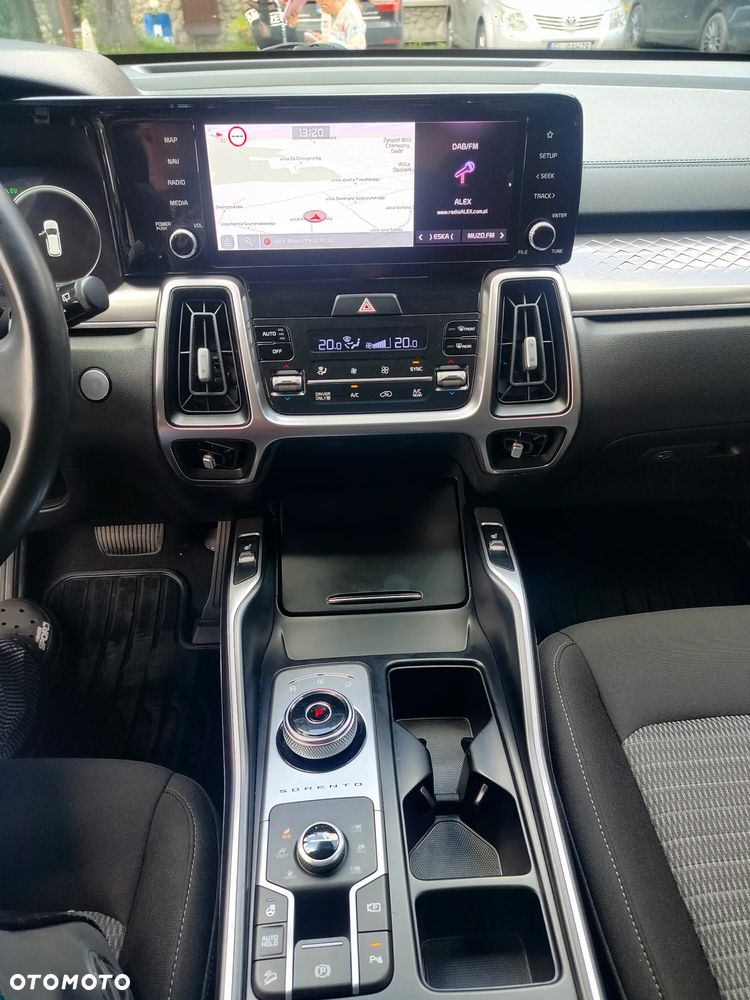 Kia Sorento 1.6 T-GDI HEV L 4WD 7os - 18