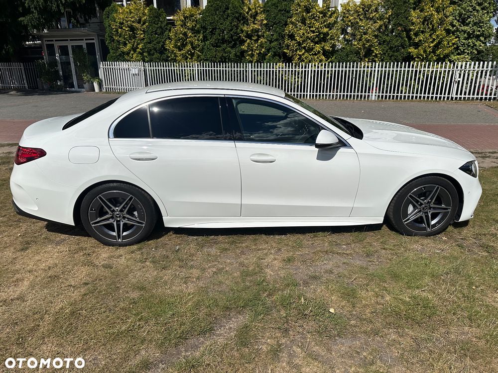 Mercedes-Benz Klasa C 220 d mHEV AMG - 5