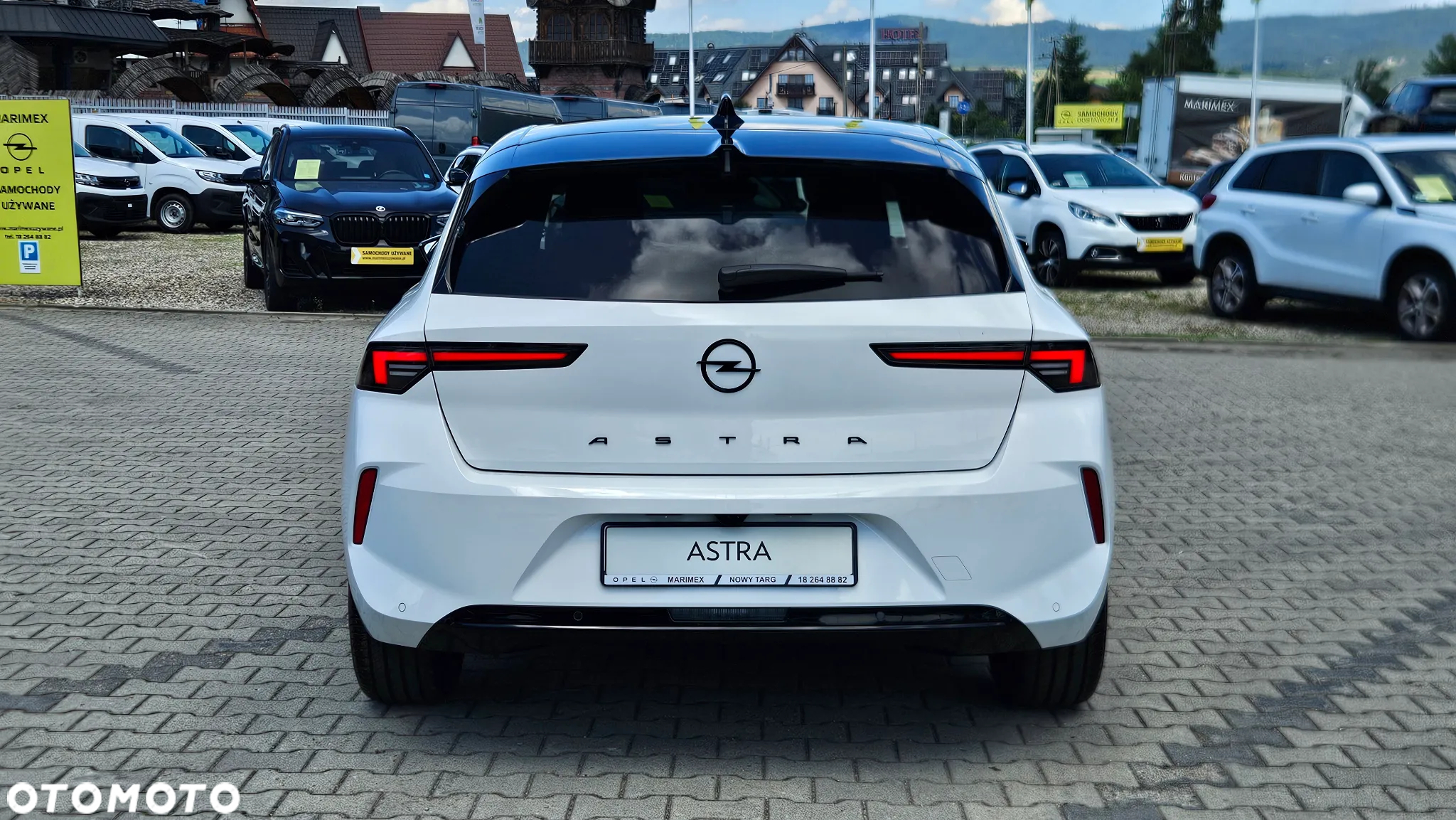 Opel Astra VI 1.2 T GS S&S - 18
