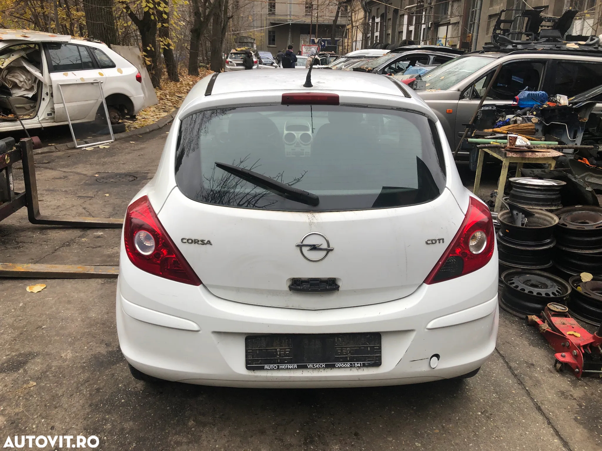 Dezmembrez Opel Corsa D alb diesel 2008 - 7