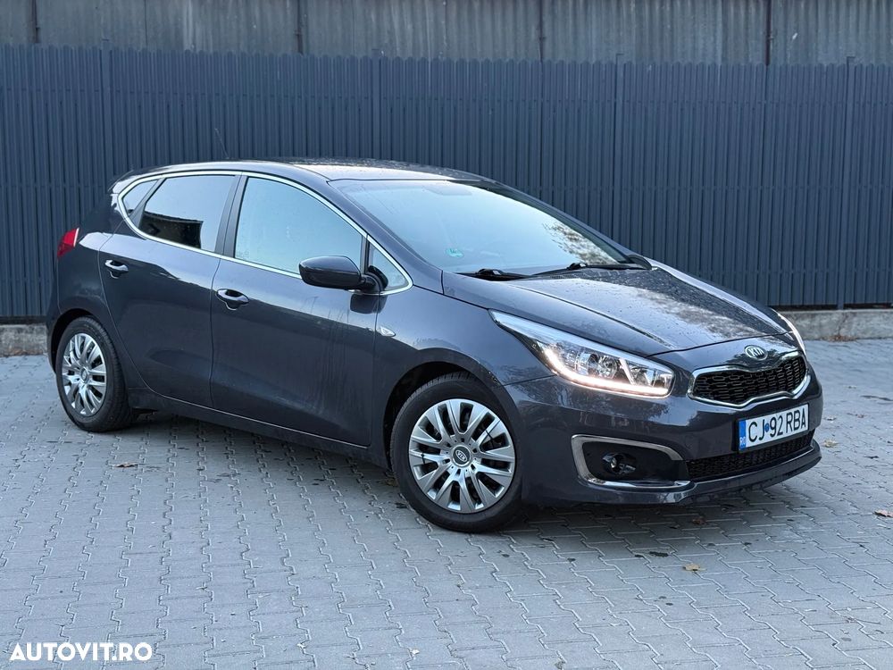 Kia Ceed - 3