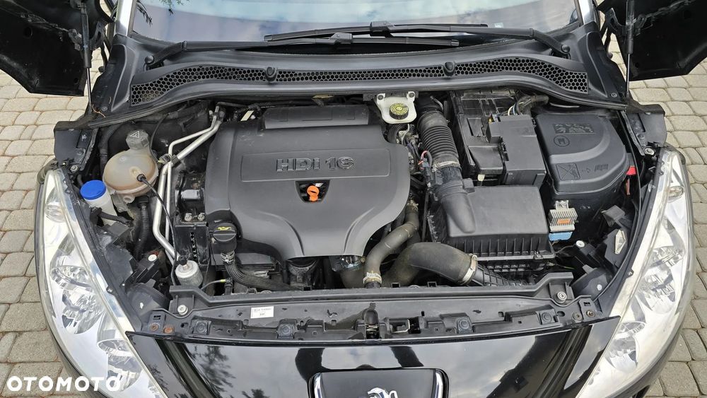 Peugeot RCZ 2.0 HDi FAP 160 GT-Line - 39