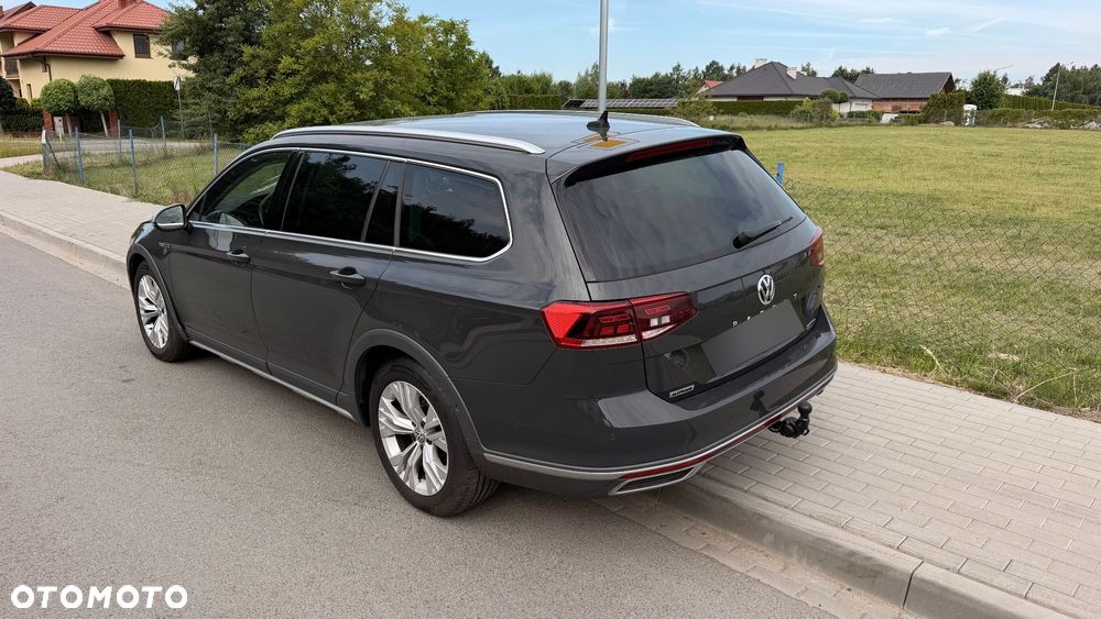 Volkswagen Passat Alltrack 2.0 TDI Bi-Turbo SCR 4Mot DSG - 10