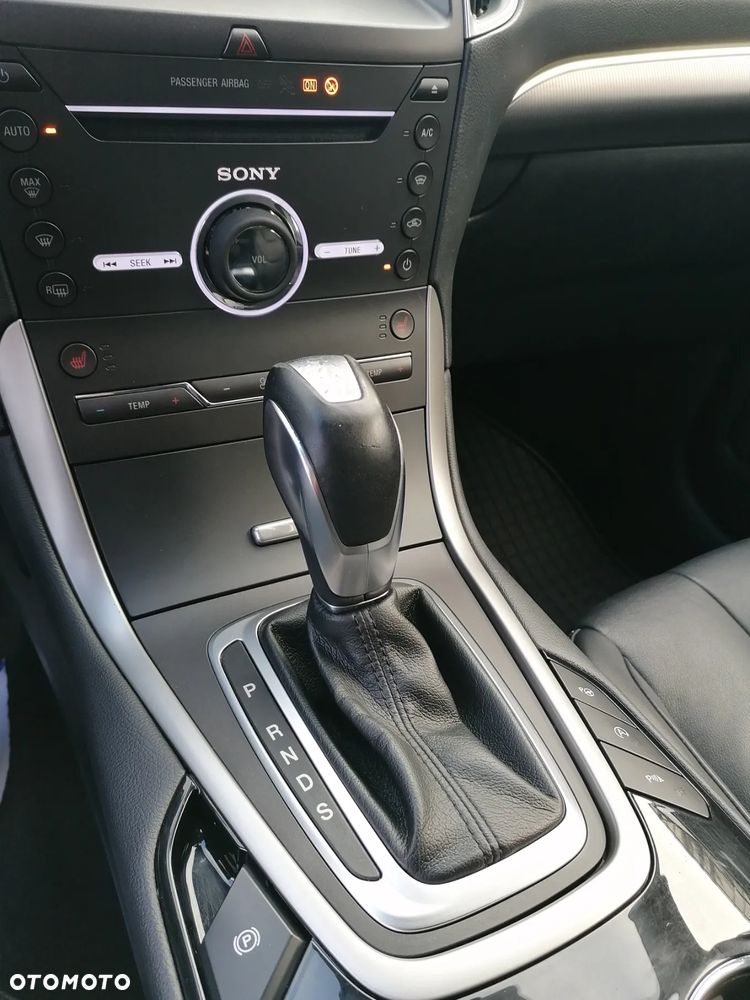 Ford S-Max 2.0 TDCi Titanium PowerShift - 22