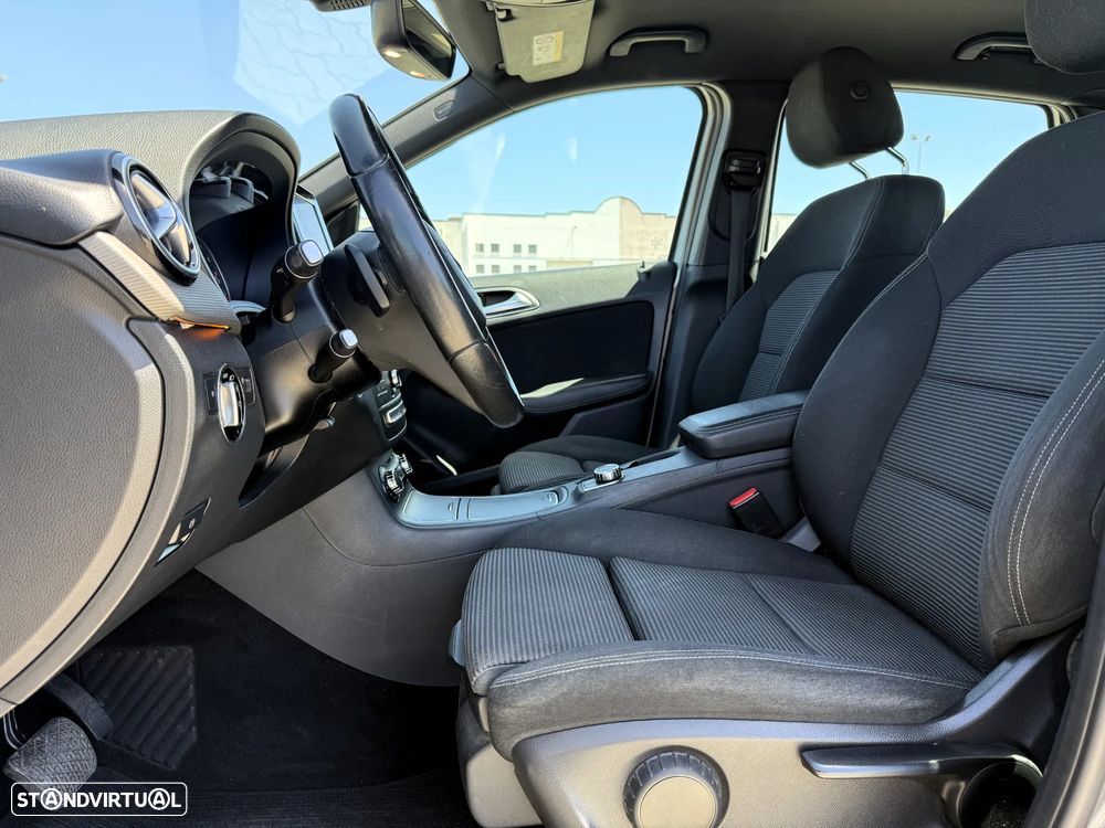 Mercedes-Benz B 200 d Style Aut. - 46