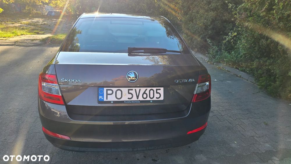 Skoda Octavia 1.4 TSI Style - 4