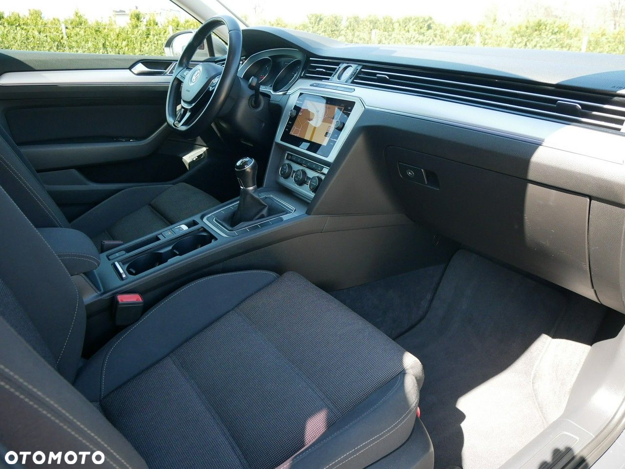 Volkswagen Passat Variant 2.0 TDI (BlueMotion Technology) Comfortline - 22