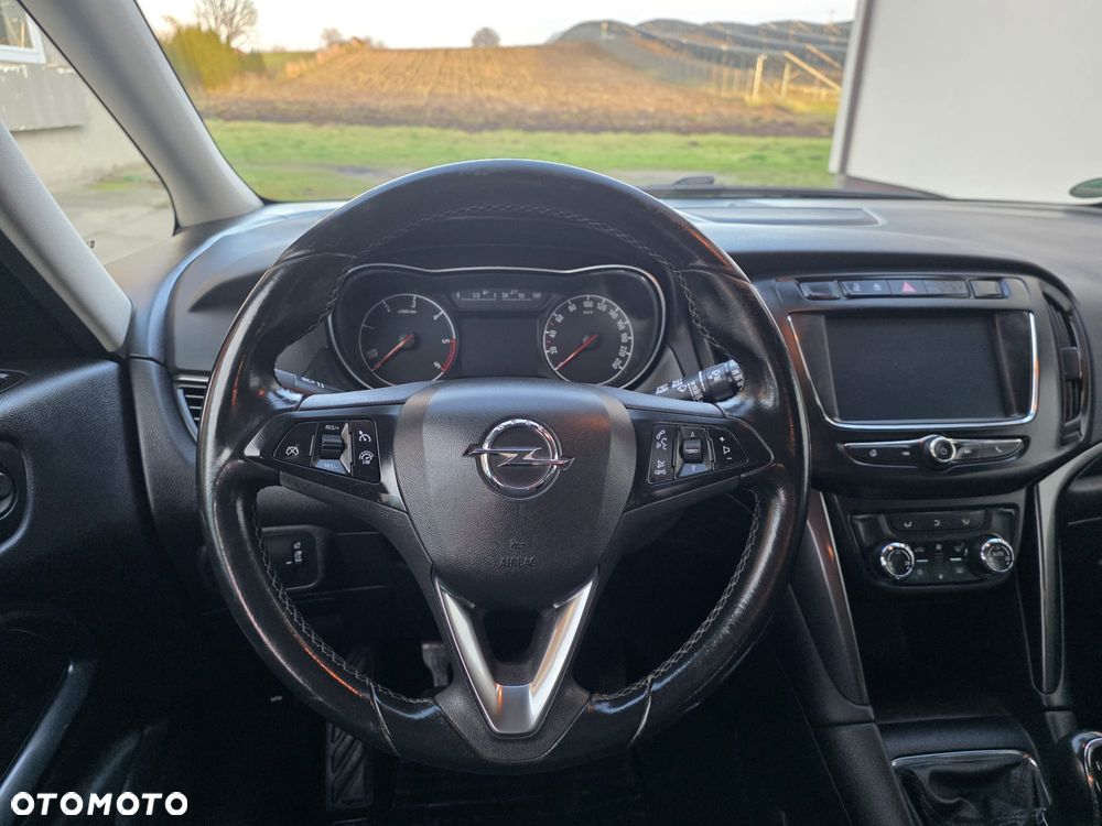 Opel Zafira 2.0 D (CDTI ecoFLEX) Start/Stop Active - 16