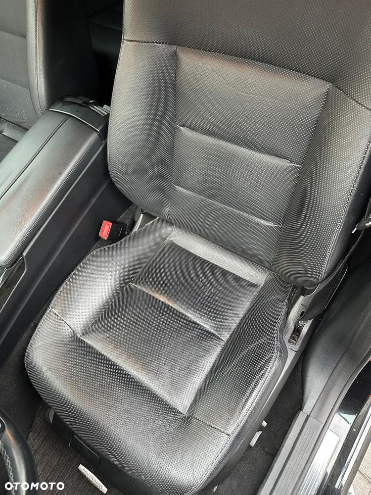 Mercedes-Benz Klasa E 350 CDI DPF 4Matic BlueEFFICIENCY 7G-TRONIC Avantgarde - 23