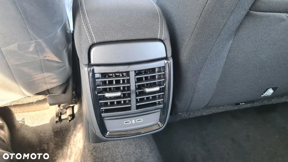 Skoda Kamiq 1.5 TSI Drive DSG - 13
