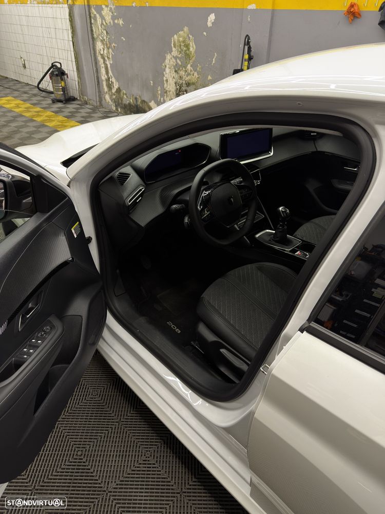 Peugeot 208 1.2 PureTech Allure - 7