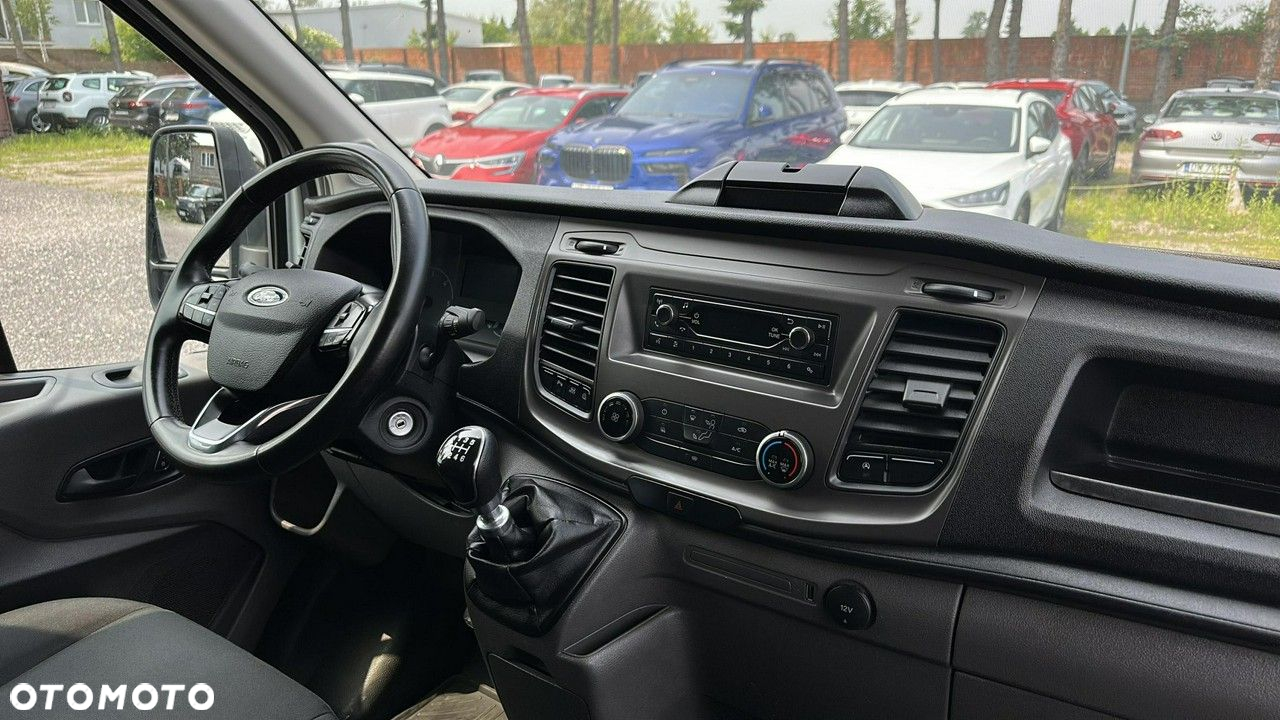 Ford Transit - 10