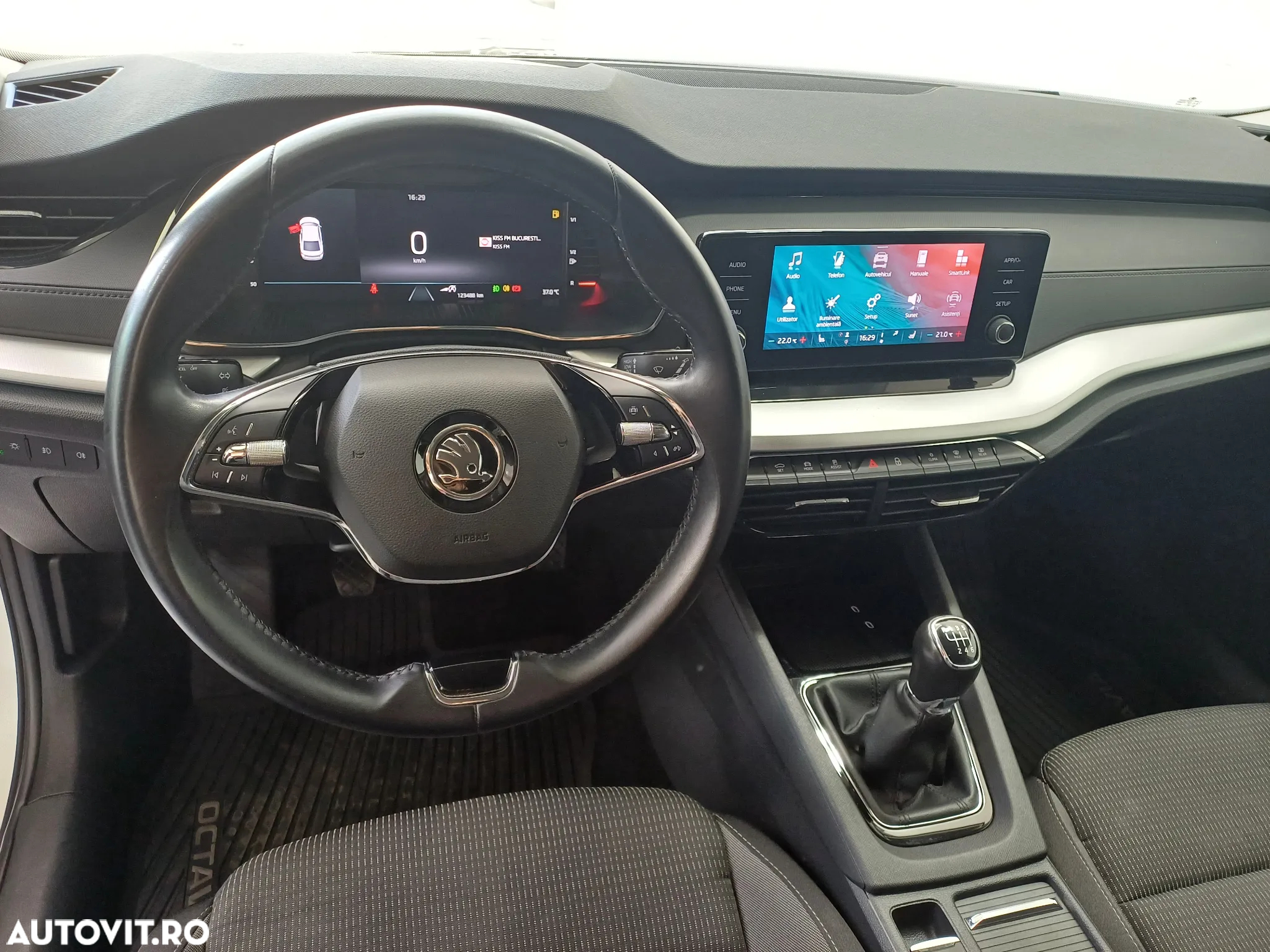 Skoda Octavia 2.0 TDI Ambition - 6