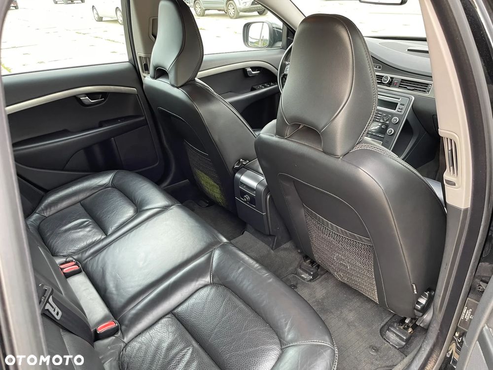 Volvo XC 70 D3 AWD Summum - 8