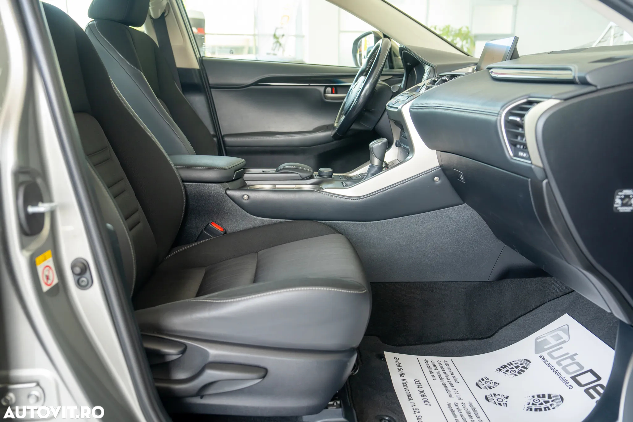 Lexus Seria NX 300h AWD Business - 18