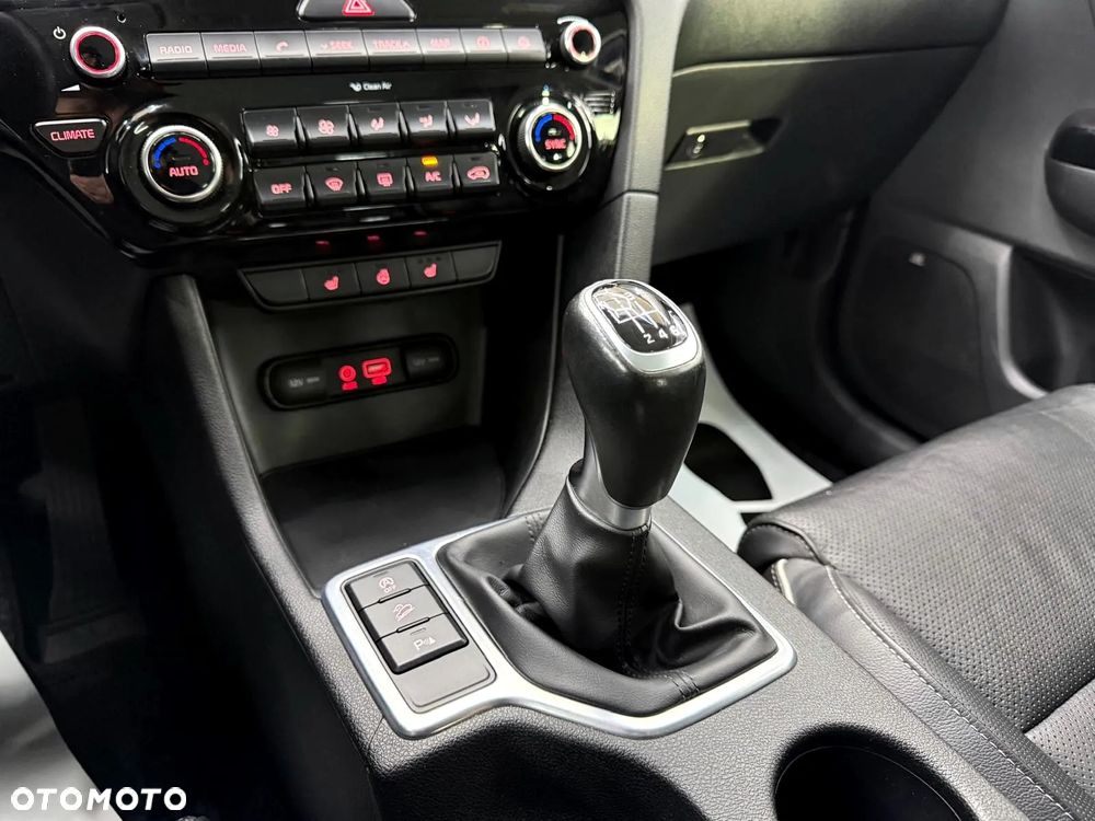 Kia Sportage 1.7 CRDI XL 2WD - 21