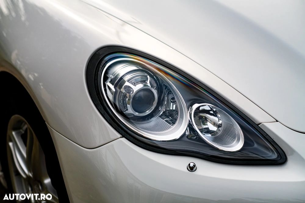 Porsche Panamera - 4