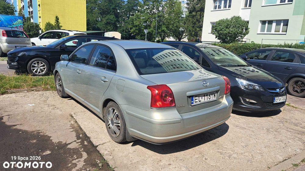 Toyota Avensis - 3