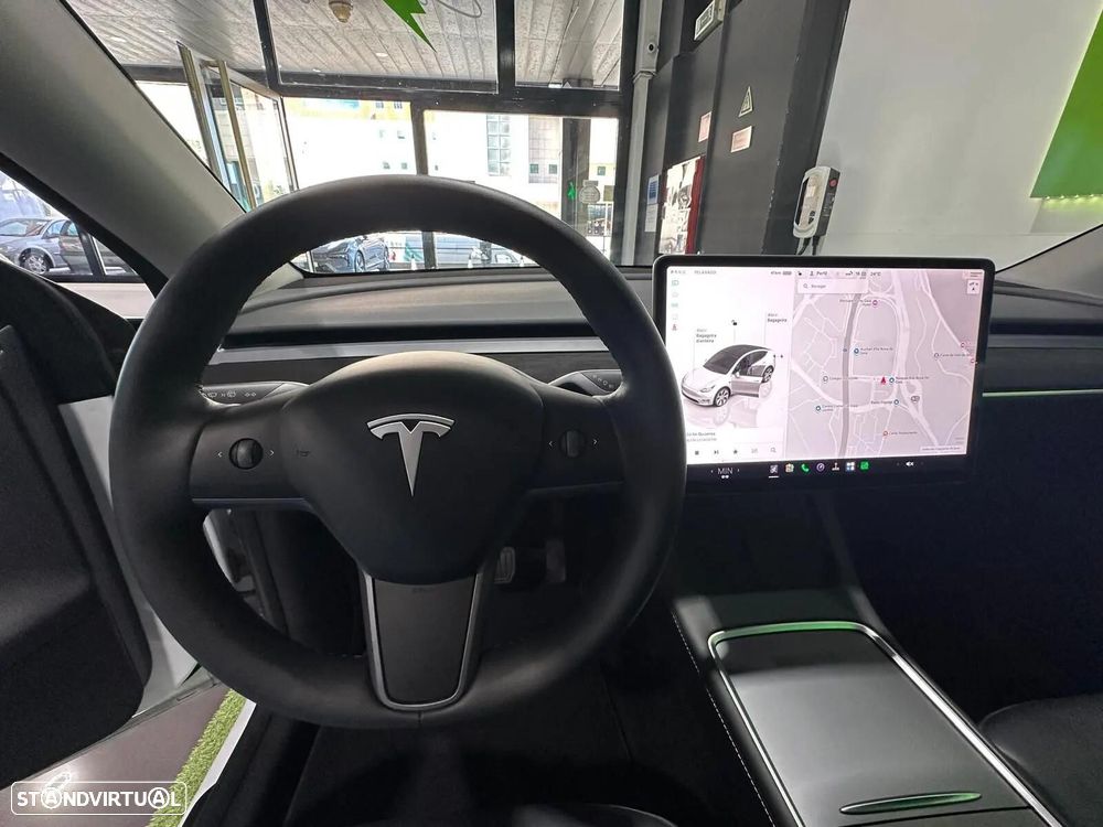 Tesla Model Y Standard - 39
