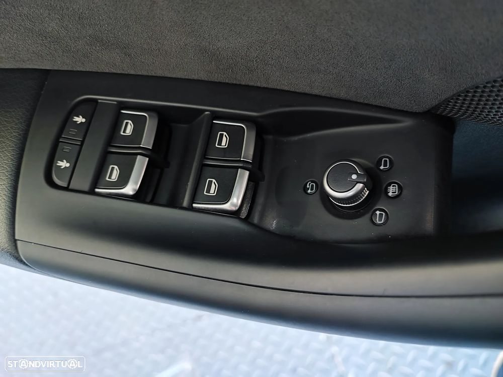 Audi Q3 2.0 TDI quattro S-line S tronic - 19