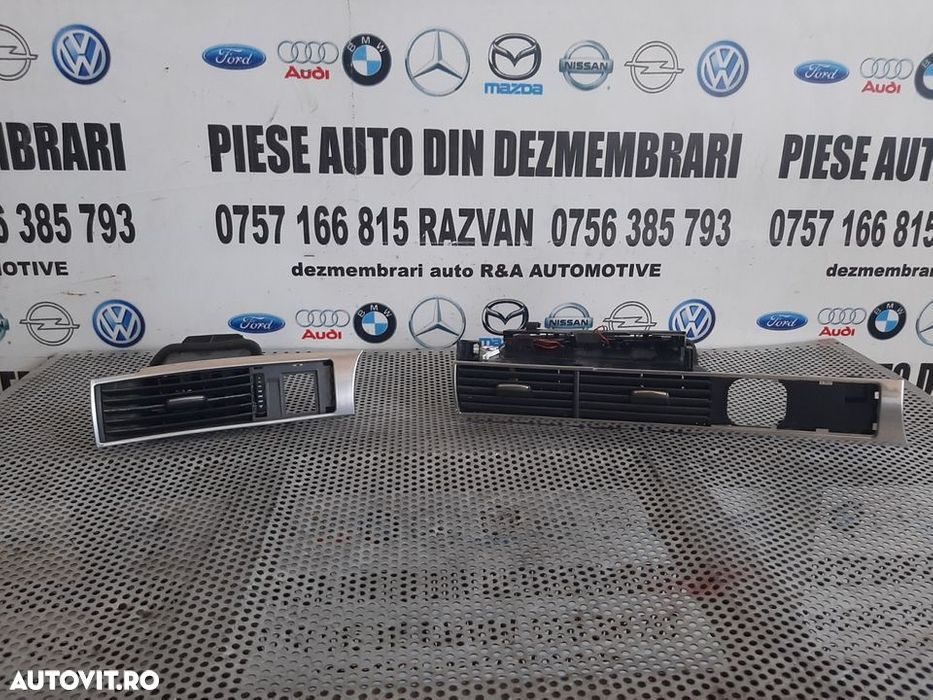 Grile Grila Aerisire Ventilatie Bord Laterala / Centrala Audi A6 4F C6 An 2005-2011 Volan Stanga - 2