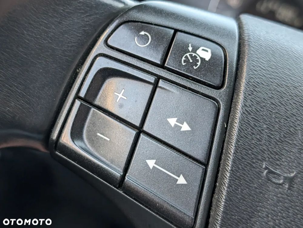 Volvo XC 70 - 21